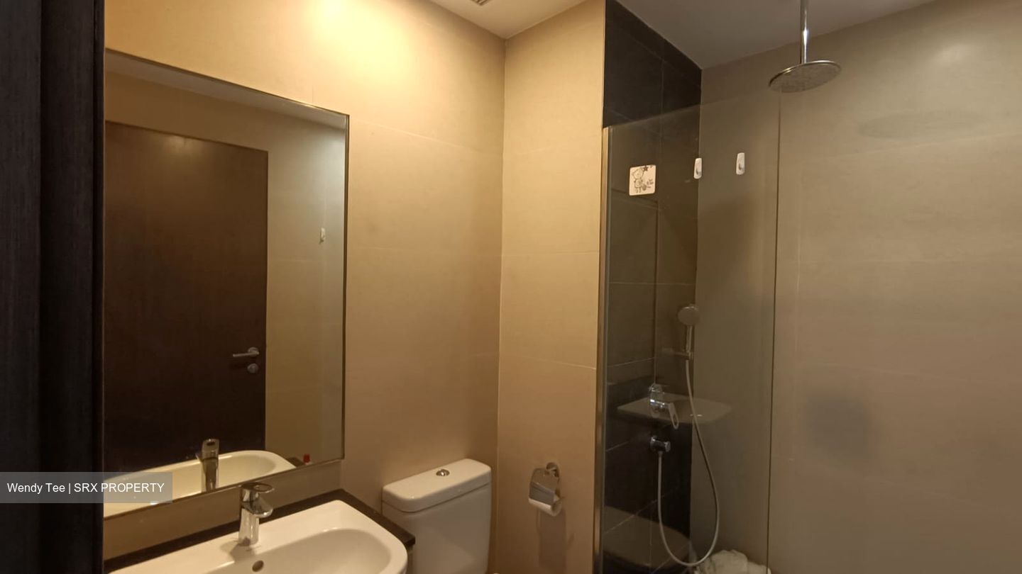 Sims Edge (D14), Apartment #555030181